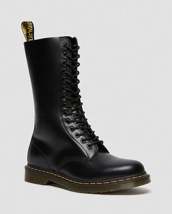 DR.MARTENS