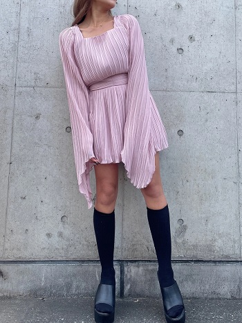 duras-Mini dress with ribbon