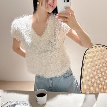 partysu-Steen feather tee